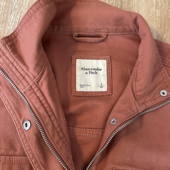 Abercrombie &Fitch Cropped Jacket - Picture 3 of 3